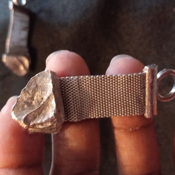 Cufflinks - Picture 2 of 3